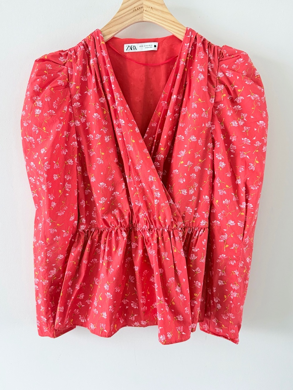 ZARA Floral Peplum Blouse XS Puff Sleeve Cottagecore Romantic Red Top - Picture 2 of 16